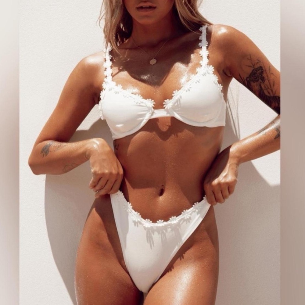Princess Polly White Daisy Bikini Set